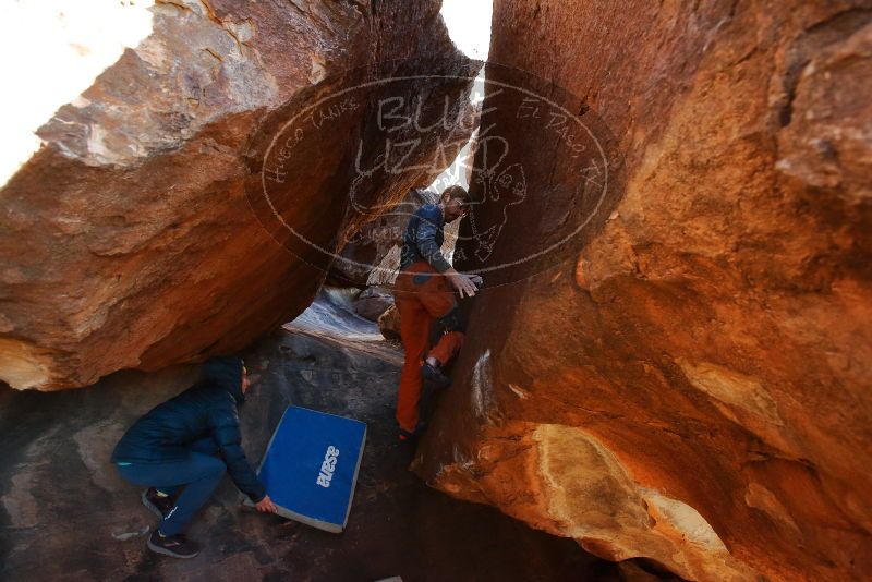 Bouldering in Hueco Tanks on 12/29/2019 with Blue Lizard Climbing and Yoga

Filename: SRM_20191229_1702210.jpg
Aperture: f/4.0
Shutter Speed: 1/200
Body: Canon EOS-1D Mark II
Lens: Canon EF 16-35mm f/2.8 L