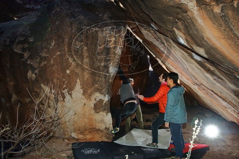 Bouldering in Hueco Tanks on 12/30/2019 with Blue Lizard Climbing and Yoga

Filename: SRM_20191230_1154280.jpg
Aperture: f/5.6
Shutter Speed: 1/250
Body: Canon EOS-1D Mark II
Lens: Canon EF 16-35mm f/2.8 L