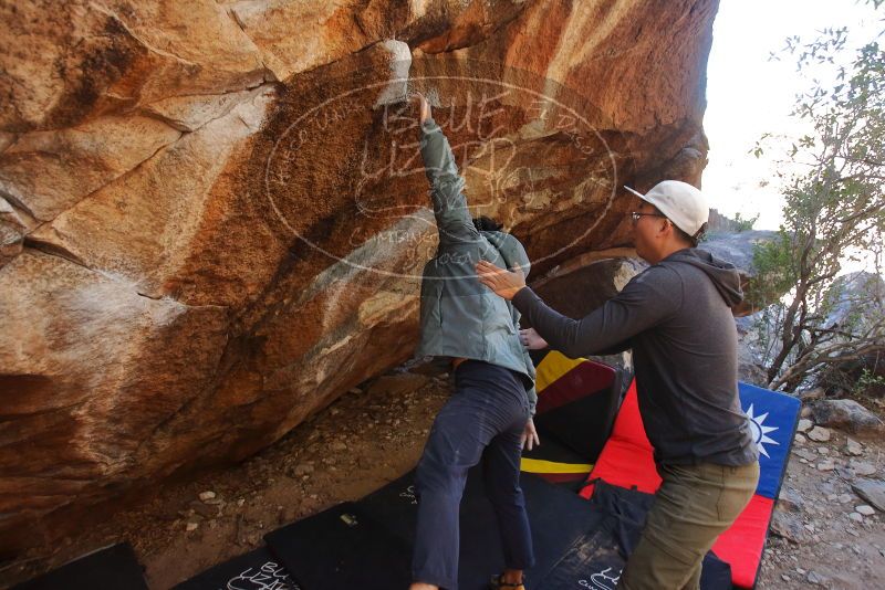 Bouldering in Hueco Tanks on 12/30/2019 with Blue Lizard Climbing and Yoga

Filename: SRM_20191230_1326361.jpg
Aperture: f/4.0
Shutter Speed: 1/250
Body: Canon EOS-1D Mark II
Lens: Canon EF 16-35mm f/2.8 L