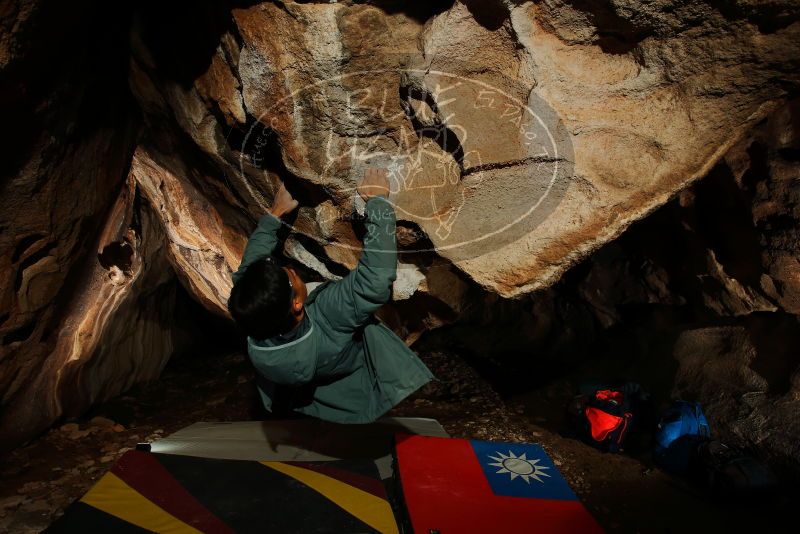 Bouldering in Hueco Tanks on 12/30/2019 with Blue Lizard Climbing and Yoga

Filename: SRM_20191230_1737110.jpg
Aperture: f/8.0
Shutter Speed: 1/250
Body: Canon EOS-1D Mark II
Lens: Canon EF 16-35mm f/2.8 L