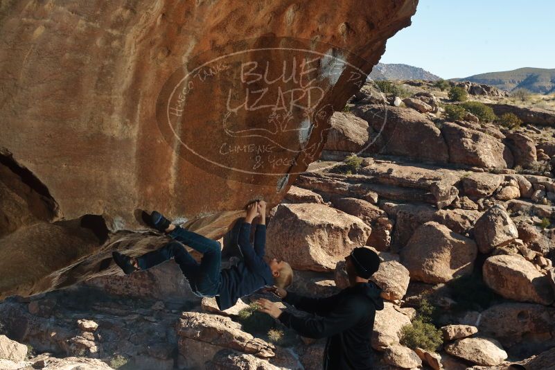 Bouldering in Hueco Tanks on 01/01/2020 with Blue Lizard Climbing and Yoga

Filename: SRM_20200101_1139230.jpg
Aperture: f/8.0
Shutter Speed: 1/250
Body: Canon EOS-1D Mark II
Lens: Canon EF 50mm f/1.8 II