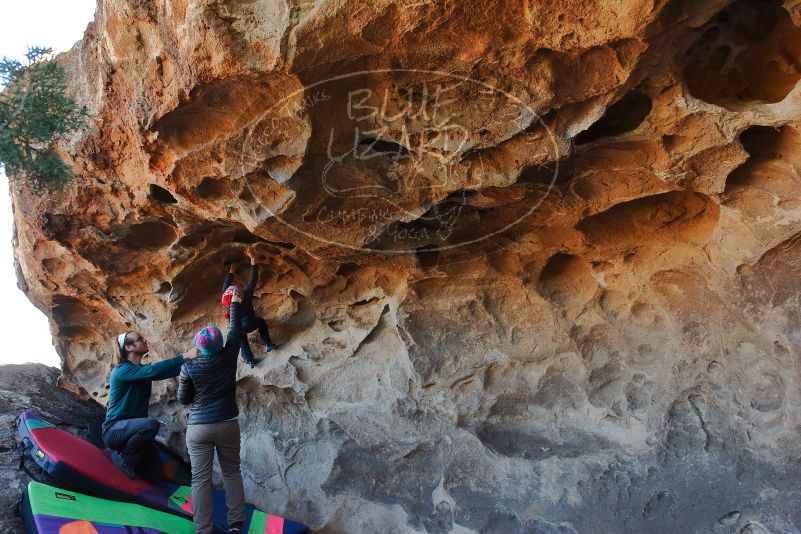 Bouldering in Hueco Tanks on 01/01/2020 with Blue Lizard Climbing and Yoga

Filename: SRM_20200101_1527270.jpg
Aperture: f/5.6
Shutter Speed: 1/250
Body: Canon EOS-1D Mark II
Lens: Canon EF 16-35mm f/2.8 L