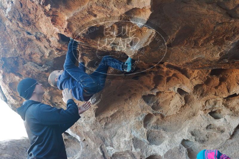 Bouldering in Hueco Tanks on 01/01/2020 with Blue Lizard Climbing and Yoga

Filename: SRM_20200101_1538520.jpg
Aperture: f/5.0
Shutter Speed: 1/250
Body: Canon EOS-1D Mark II
Lens: Canon EF 50mm f/1.8 II