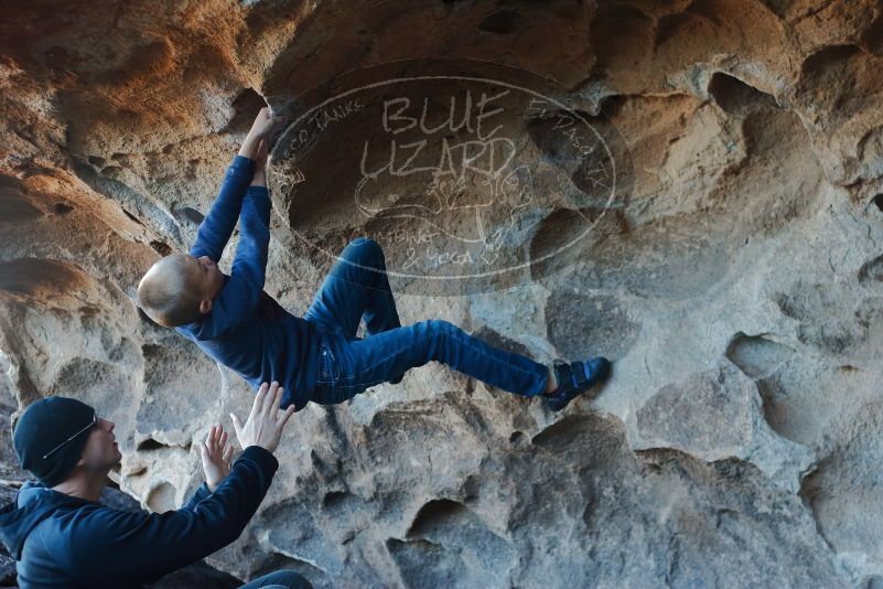 Bouldering in Hueco Tanks on 01/01/2020 with Blue Lizard Climbing and Yoga

Filename: SRM_20200101_1554010.jpg
Aperture: f/3.2
Shutter Speed: 1/250
Body: Canon EOS-1D Mark II
Lens: Canon EF 50mm f/1.8 II