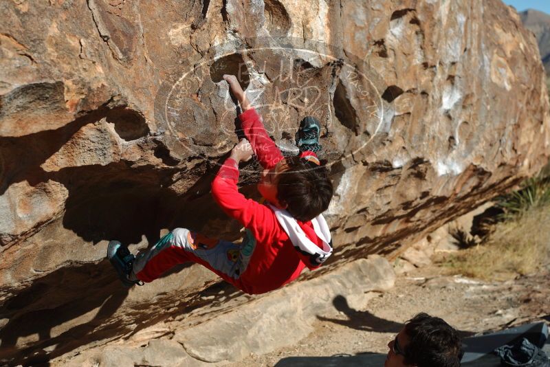 Bouldering in Hueco Tanks on 01/03/2020 with Blue Lizard Climbing and Yoga

Filename: SRM_20200103_1047240.jpg
Aperture: f/5.0
Shutter Speed: 1/400
Body: Canon EOS-1D Mark II
Lens: Canon EF 50mm f/1.8 II