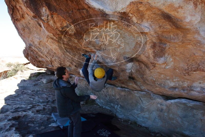 Bouldering in Hueco Tanks on 01/03/2020 with Blue Lizard Climbing and Yoga

Filename: SRM_20200103_1256510.jpg
Aperture: f/6.3
Shutter Speed: 1/320
Body: Canon EOS-1D Mark II
Lens: Canon EF 16-35mm f/2.8 L