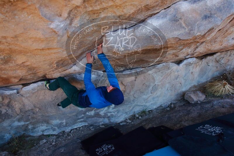 Bouldering in Hueco Tanks on 01/03/2020 with Blue Lizard Climbing and Yoga

Filename: SRM_20200103_1259390.jpg
Aperture: f/4.5
Shutter Speed: 1/320
Body: Canon EOS-1D Mark II
Lens: Canon EF 16-35mm f/2.8 L