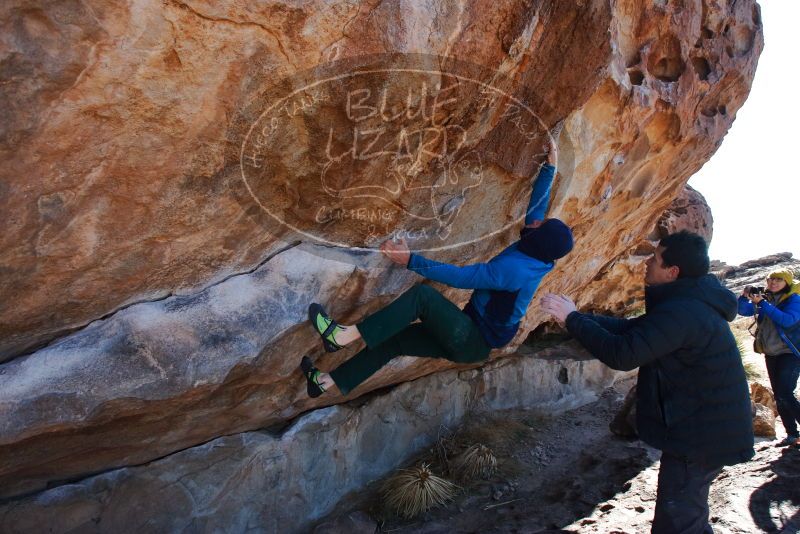 Bouldering in Hueco Tanks on 01/03/2020 with Blue Lizard Climbing and Yoga

Filename: SRM_20200103_1300250.jpg
Aperture: f/7.1
Shutter Speed: 1/320
Body: Canon EOS-1D Mark II
Lens: Canon EF 16-35mm f/2.8 L