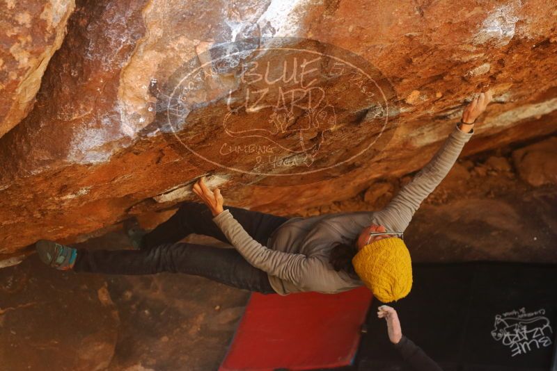 Bouldering in Hueco Tanks on 01/03/2020 with Blue Lizard Climbing and Yoga

Filename: SRM_20200103_1631110.jpg
Aperture: f/4.5
Shutter Speed: 1/250
Body: Canon EOS-1D Mark II
Lens: Canon EF 50mm f/1.8 II