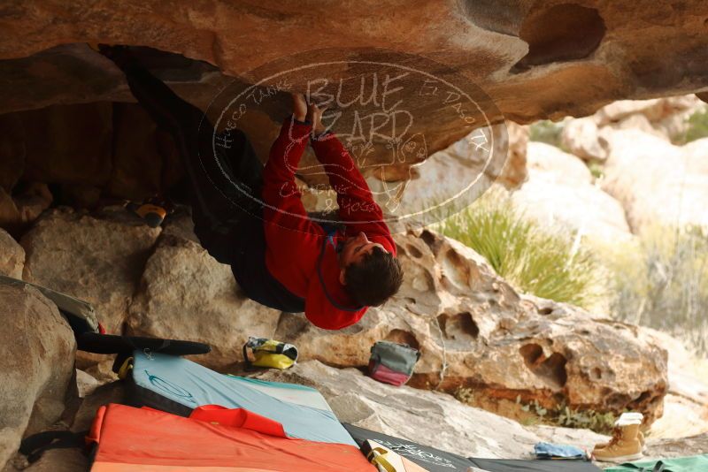 Bouldering in Hueco Tanks on 01/02/2020 with Blue Lizard Climbing and Yoga

Filename: SRM_20200102_1122410.jpg
Aperture: f/3.2
Shutter Speed: 1/250
Body: Canon EOS-1D Mark II
Lens: Canon EF 50mm f/1.8 II