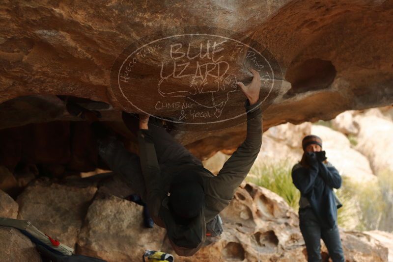 Bouldering in Hueco Tanks on 01/02/2020 with Blue Lizard Climbing and Yoga

Filename: SRM_20200102_1136241.jpg
Aperture: f/3.2
Shutter Speed: 1/250
Body: Canon EOS-1D Mark II
Lens: Canon EF 50mm f/1.8 II