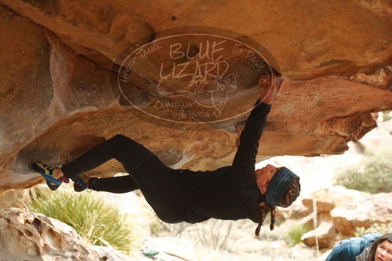 Bouldering in Hueco Tanks on 01/02/2020 with Blue Lizard Climbing and Yoga

Filename: SRM_20200102_1151170.jpg
Aperture: f/3.2
Shutter Speed: 1/250
Body: Canon EOS-1D Mark II
Lens: Canon EF 50mm f/1.8 II