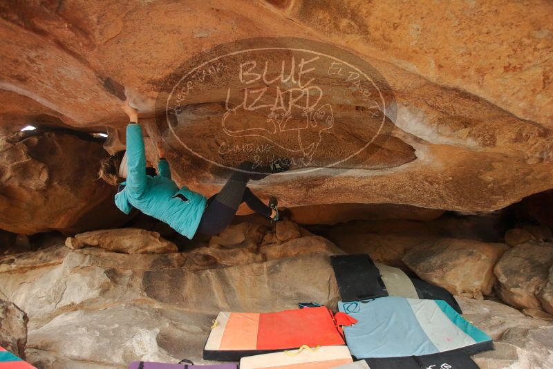 Bouldering in Hueco Tanks on 01/02/2020 with Blue Lizard Climbing and Yoga

Filename: SRM_20200102_1213530.jpg
Aperture: f/3.5
Shutter Speed: 1/250
Body: Canon EOS-1D Mark II
Lens: Canon EF 16-35mm f/2.8 L