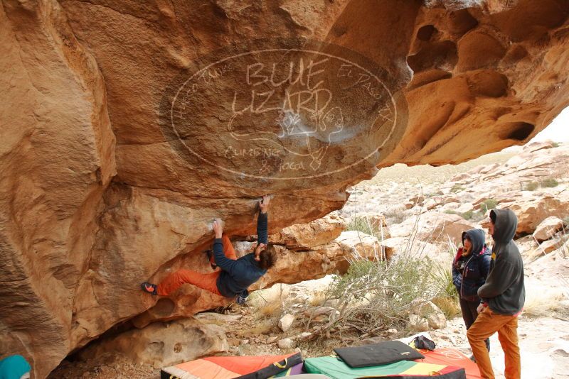 Bouldering in Hueco Tanks on 01/02/2020 with Blue Lizard Climbing and Yoga

Filename: SRM_20200102_1319030.jpg
Aperture: f/5.0
Shutter Speed: 1/250
Body: Canon EOS-1D Mark II
Lens: Canon EF 16-35mm f/2.8 L