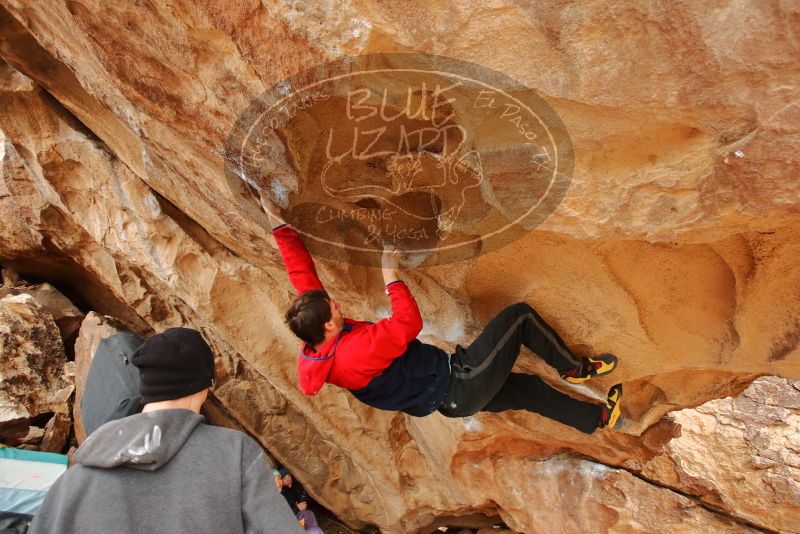 Bouldering in Hueco Tanks on 01/02/2020 with Blue Lizard Climbing and Yoga

Filename: SRM_20200102_1322070.jpg
Aperture: f/4.0
Shutter Speed: 1/250
Body: Canon EOS-1D Mark II
Lens: Canon EF 16-35mm f/2.8 L