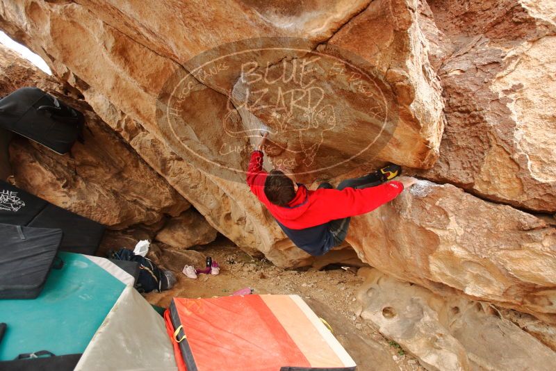 Bouldering in Hueco Tanks on 01/02/2020 with Blue Lizard Climbing and Yoga

Filename: SRM_20200102_1333550.jpg
Aperture: f/3.5
Shutter Speed: 1/250
Body: Canon EOS-1D Mark II
Lens: Canon EF 16-35mm f/2.8 L