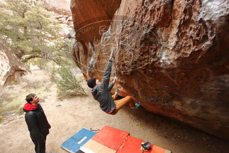 Bouldering in Hueco Tanks on 01/02/2020 with Blue Lizard Climbing and Yoga

Filename: SRM_20200102_1437080.jpg
Aperture: f/5.0
Shutter Speed: 1/250
Body: Canon EOS-1D Mark II
Lens: Canon EF 16-35mm f/2.8 L