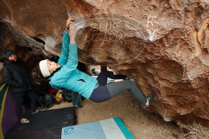 Bouldering in Hueco Tanks on 01/02/2020 with Blue Lizard Climbing and Yoga

Filename: SRM_20200102_1458170.jpg
Aperture: f/3.5
Shutter Speed: 1/250
Body: Canon EOS-1D Mark II
Lens: Canon EF 16-35mm f/2.8 L