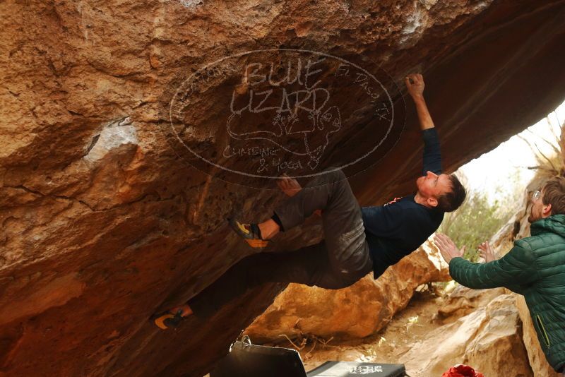 Bouldering in Hueco Tanks on 01/02/2020 with Blue Lizard Climbing and Yoga

Filename: SRM_20200102_1653470.jpg
Aperture: f/4.5
Shutter Speed: 1/400
Body: Canon EOS-1D Mark II
Lens: Canon EF 50mm f/1.8 II