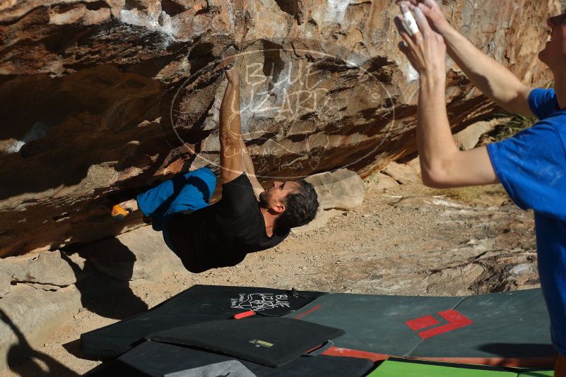 Bouldering in Hueco Tanks on 01/05/2020 with Blue Lizard Climbing and Yoga

Filename: SRM_20200105_1104060.jpg
Aperture: f/5.6
Shutter Speed: 1/400
Body: Canon EOS-1D Mark II
Lens: Canon EF 50mm f/1.8 II