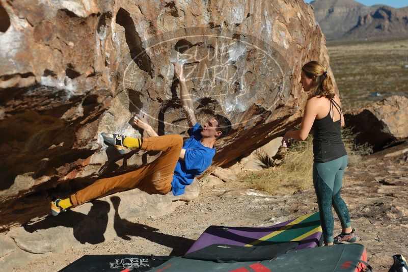 Bouldering in Hueco Tanks on 01/05/2020 with Blue Lizard Climbing and Yoga

Filename: SRM_20200105_1105280.jpg
Aperture: f/3.5
Shutter Speed: 1/1000
Body: Canon EOS-1D Mark II
Lens: Canon EF 50mm f/1.8 II