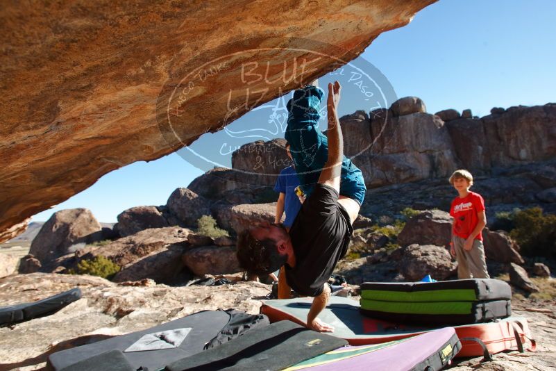Bouldering in Hueco Tanks on 01/05/2020 with Blue Lizard Climbing and Yoga

Filename: SRM_20200105_1123570.jpg
Aperture: f/6.3
Shutter Speed: 1/320
Body: Canon EOS-1D Mark II
Lens: Canon EF 16-35mm f/2.8 L