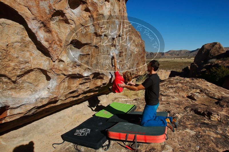 Bouldering in Hueco Tanks on 01/05/2020 with Blue Lizard Climbing and Yoga

Filename: SRM_20200105_1128090.jpg
Aperture: f/10.0
Shutter Speed: 1/640
Body: Canon EOS-1D Mark II
Lens: Canon EF 16-35mm f/2.8 L