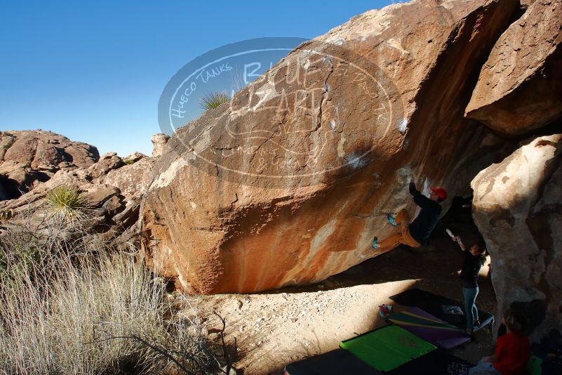 Bouldering in Hueco Tanks on 01/05/2020 with Blue Lizard Climbing and Yoga

Filename: SRM_20200105_1150220.jpg
Aperture: f/8.0
Shutter Speed: 1/250
Body: Canon EOS-1D Mark II
Lens: Canon EF 16-35mm f/2.8 L