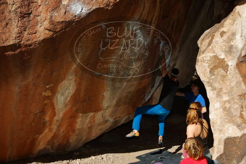 Bouldering in Hueco Tanks on 01/05/2020 with Blue Lizard Climbing and Yoga

Filename: SRM_20200105_1206010.jpg
Aperture: f/8.0
Shutter Speed: 1/250
Body: Canon EOS-1D Mark II
Lens: Canon EF 16-35mm f/2.8 L