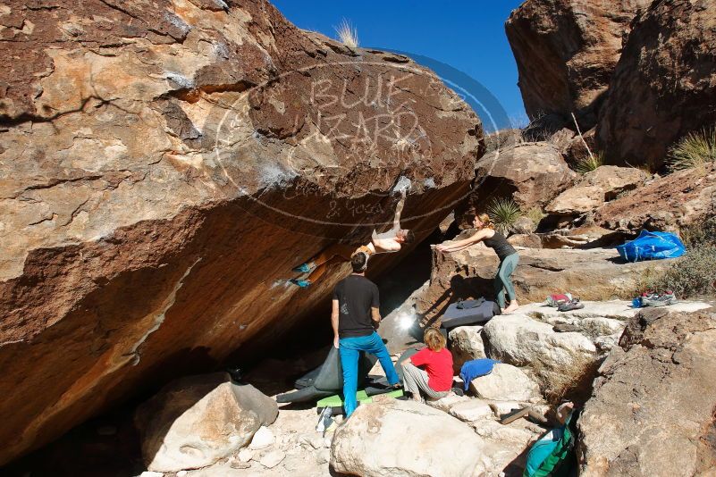 Bouldering in Hueco Tanks on 01/05/2020 with Blue Lizard Climbing and Yoga

Filename: SRM_20200105_1358200.jpg
Aperture: f/8.0
Shutter Speed: 1/250
Body: Canon EOS-1D Mark II
Lens: Canon EF 16-35mm f/2.8 L