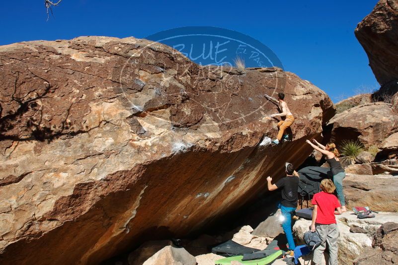 Bouldering in Hueco Tanks on 01/05/2020 with Blue Lizard Climbing and Yoga

Filename: SRM_20200105_1358410.jpg
Aperture: f/8.0
Shutter Speed: 1/250
Body: Canon EOS-1D Mark II
Lens: Canon EF 16-35mm f/2.8 L