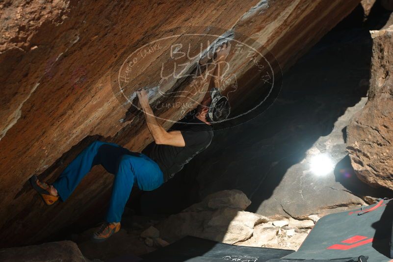 Bouldering in Hueco Tanks on 01/05/2020 with Blue Lizard Climbing and Yoga

Filename: SRM_20200105_1424430.jpg
Aperture: f/5.6
Shutter Speed: 1/250
Body: Canon EOS-1D Mark II
Lens: Canon EF 50mm f/1.8 II