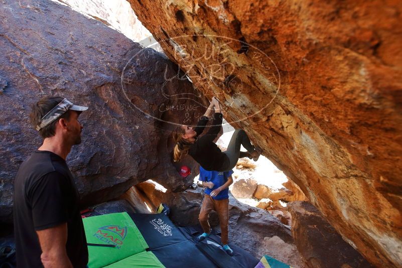 Bouldering in Hueco Tanks on 01/05/2020 with Blue Lizard Climbing and Yoga

Filename: SRM_20200105_1450280.jpg
Aperture: f/4.5
Shutter Speed: 1/250
Body: Canon EOS-1D Mark II
Lens: Canon EF 16-35mm f/2.8 L