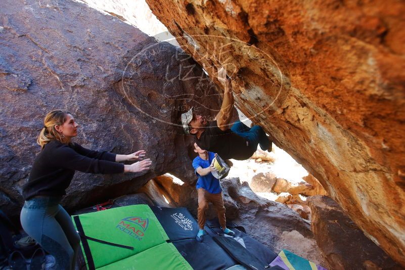 Bouldering in Hueco Tanks on 01/05/2020 with Blue Lizard Climbing and Yoga

Filename: SRM_20200105_1452570.jpg
Aperture: f/4.0
Shutter Speed: 1/250
Body: Canon EOS-1D Mark II
Lens: Canon EF 16-35mm f/2.8 L