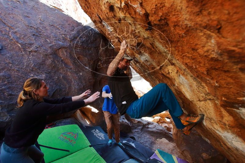 Bouldering in Hueco Tanks on 01/05/2020 with Blue Lizard Climbing and Yoga

Filename: SRM_20200105_1453070.jpg
Aperture: f/4.5
Shutter Speed: 1/250
Body: Canon EOS-1D Mark II
Lens: Canon EF 16-35mm f/2.8 L
