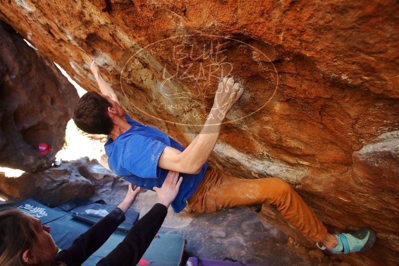 Bouldering in Hueco Tanks on 01/05/2020 with Blue Lizard Climbing and Yoga

Filename: SRM_20200105_1454161.jpg
Aperture: f/3.5
Shutter Speed: 1/250
Body: Canon EOS-1D Mark II
Lens: Canon EF 16-35mm f/2.8 L