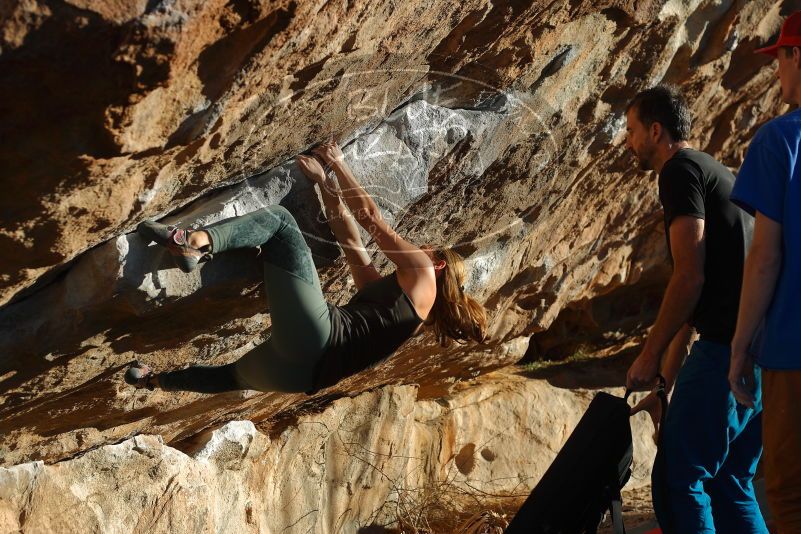 Bouldering in Hueco Tanks on 01/05/2020 with Blue Lizard Climbing and Yoga

Filename: SRM_20200105_1659220.jpg
Aperture: f/4.0
Shutter Speed: 1/500
Body: Canon EOS-1D Mark II
Lens: Canon EF 50mm f/1.8 II