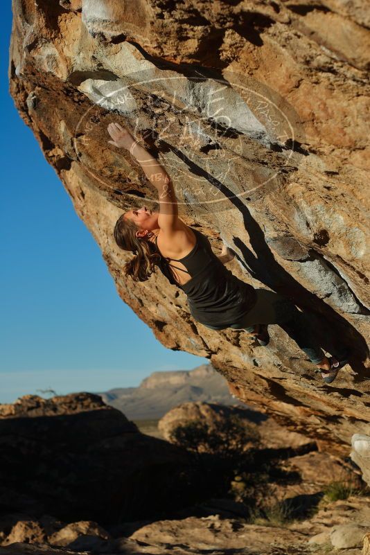Bouldering in Hueco Tanks on 01/05/2020 with Blue Lizard Climbing and Yoga

Filename: SRM_20200105_1716390.jpg
Aperture: f/3.2
Shutter Speed: 1/1250
Body: Canon EOS-1D Mark II
Lens: Canon EF 50mm f/1.8 II