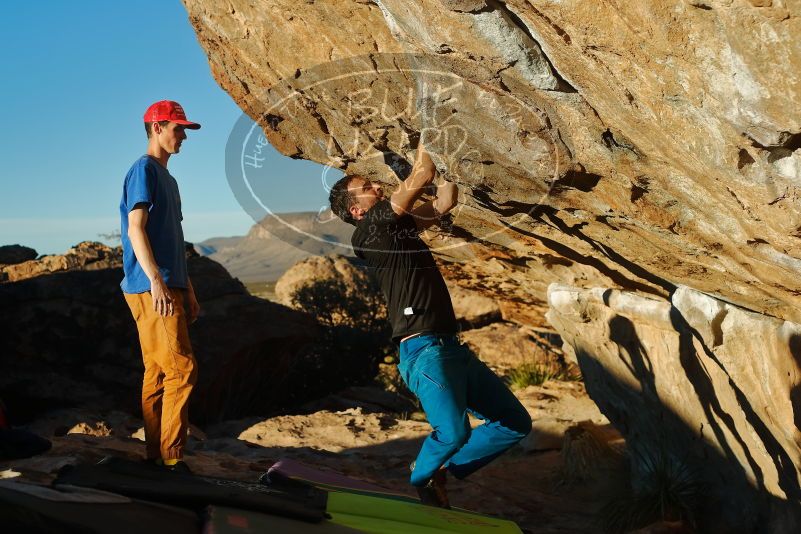 Bouldering in Hueco Tanks on 01/05/2020 with Blue Lizard Climbing and Yoga

Filename: SRM_20200105_1727540.jpg
Aperture: f/4.0
Shutter Speed: 1/1000
Body: Canon EOS-1D Mark II
Lens: Canon EF 50mm f/1.8 II