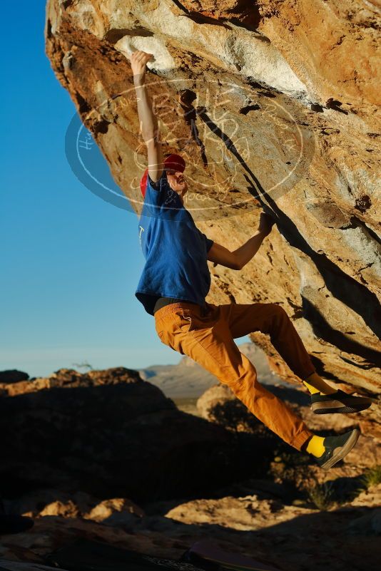 Bouldering in Hueco Tanks on 01/05/2020 with Blue Lizard Climbing and Yoga

Filename: SRM_20200105_1735182.jpg
Aperture: f/4.5
Shutter Speed: 1/1000
Body: Canon EOS-1D Mark II
Lens: Canon EF 50mm f/1.8 II