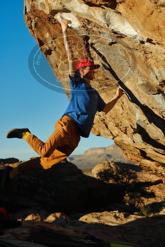 Bouldering in Hueco Tanks on 01/05/2020 with Blue Lizard Climbing and Yoga

Filename: SRM_20200105_1735193.jpg
Aperture: f/4.0
Shutter Speed: 1/1000
Body: Canon EOS-1D Mark II
Lens: Canon EF 50mm f/1.8 II