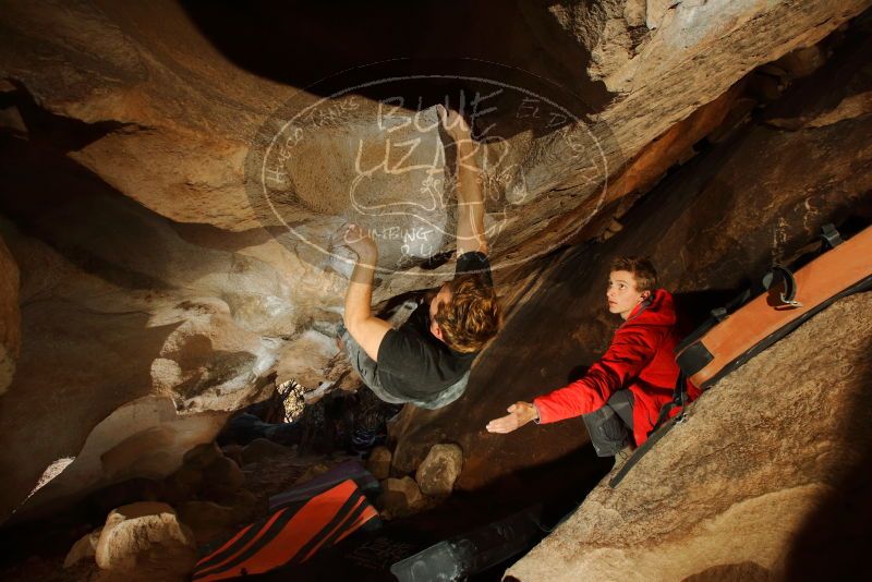 Bouldering in Hueco Tanks on 01/04/2020 with Blue Lizard Climbing and Yoga

Filename: SRM_20200104_1102030.jpg
Aperture: f/6.3
Shutter Speed: 1/250
Body: Canon EOS-1D Mark II
Lens: Canon EF 16-35mm f/2.8 L