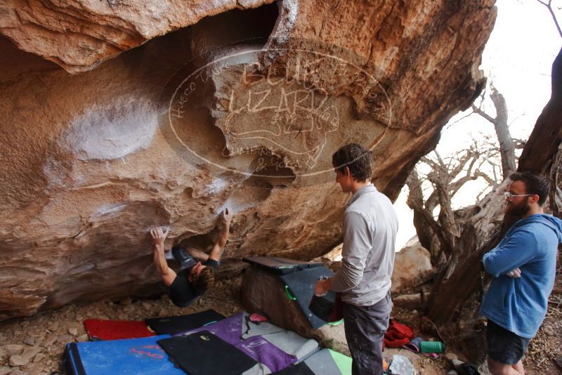 Bouldering in Hueco Tanks on 01/04/2020 with Blue Lizard Climbing and Yoga

Filename: SRM_20200104_1241490.jpg
Aperture: f/4.0
Shutter Speed: 1/250
Body: Canon EOS-1D Mark II
Lens: Canon EF 16-35mm f/2.8 L
