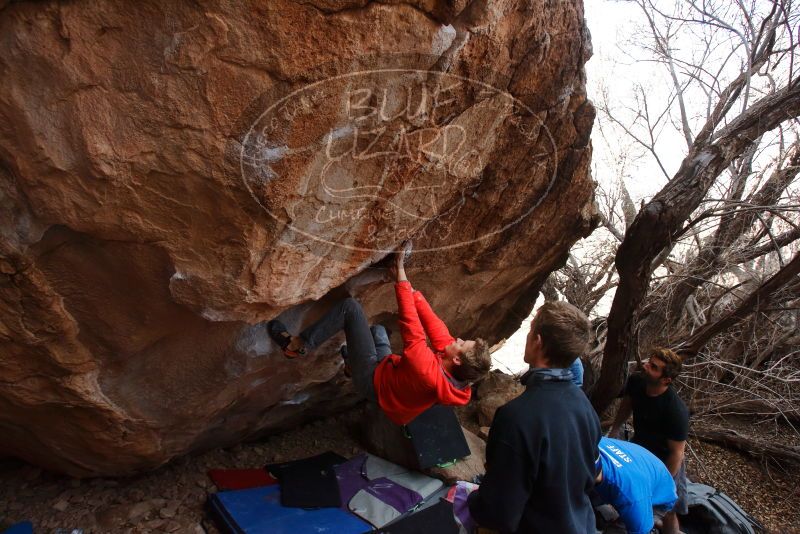 Bouldering in Hueco Tanks on 01/04/2020 with Blue Lizard Climbing and Yoga

Filename: SRM_20200104_1246490.jpg
Aperture: f/6.3
Shutter Speed: 1/250
Body: Canon EOS-1D Mark II
Lens: Canon EF 16-35mm f/2.8 L