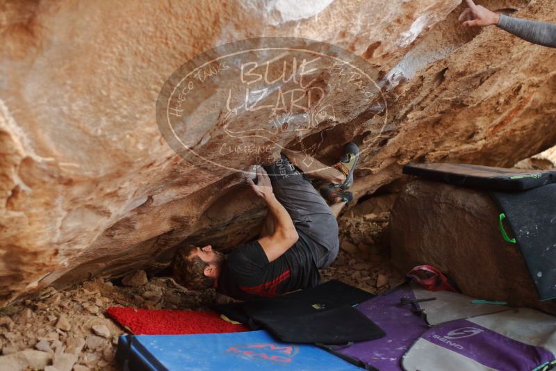 Bouldering in Hueco Tanks on 01/04/2020 with Blue Lizard Climbing and Yoga

Filename: SRM_20200104_1300020.jpg
Aperture: f/2.5
Shutter Speed: 1/250
Body: Canon EOS-1D Mark II
Lens: Canon EF 50mm f/1.8 II