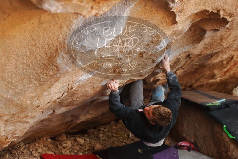 Bouldering in Hueco Tanks on 01/04/2020 with Blue Lizard Climbing and Yoga

Filename: SRM_20200104_1304300.jpg
Aperture: f/2.8
Shutter Speed: 1/250
Body: Canon EOS-1D Mark II
Lens: Canon EF 50mm f/1.8 II