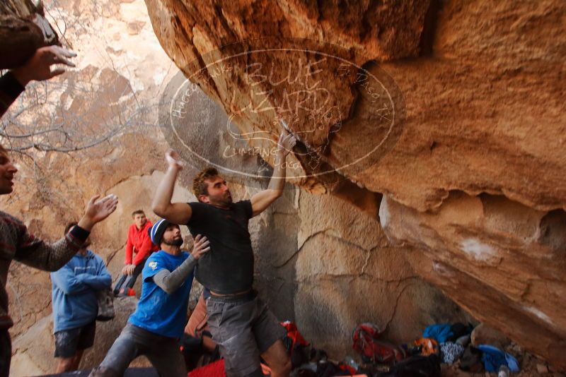 Bouldering in Hueco Tanks on 01/04/2020 with Blue Lizard Climbing and Yoga

Filename: SRM_20200104_1312500.jpg
Aperture: f/6.3
Shutter Speed: 1/200
Body: Canon EOS-1D Mark II
Lens: Canon EF 16-35mm f/2.8 L