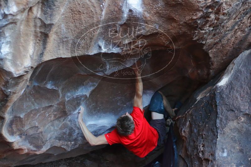 Bouldering in Hueco Tanks on 01/04/2020 with Blue Lizard Climbing and Yoga

Filename: SRM_20200104_1417370.jpg
Aperture: f/2.5
Shutter Speed: 1/250
Body: Canon EOS-1D Mark II
Lens: Canon EF 50mm f/1.8 II