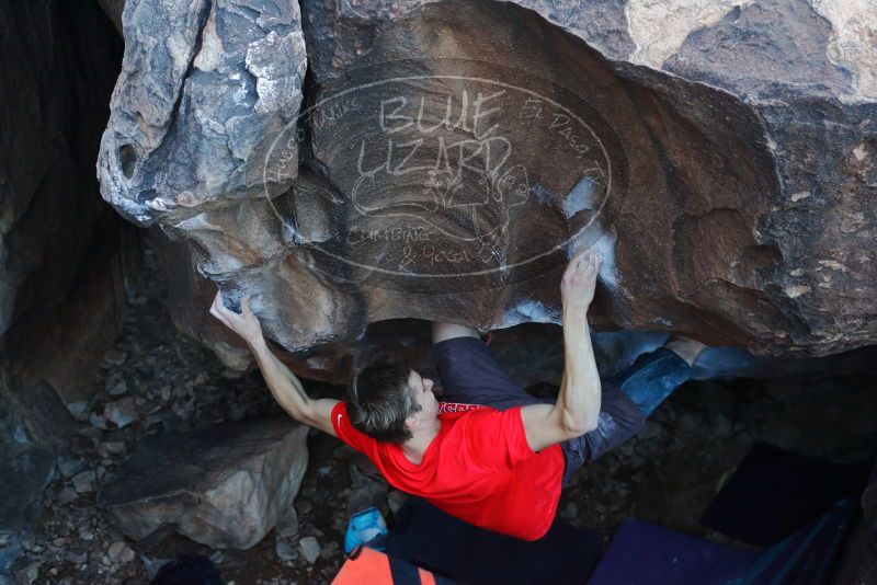 Bouldering in Hueco Tanks on 01/04/2020 with Blue Lizard Climbing and Yoga

Filename: SRM_20200104_1422110.jpg
Aperture: f/3.5
Shutter Speed: 1/250
Body: Canon EOS-1D Mark II
Lens: Canon EF 50mm f/1.8 II