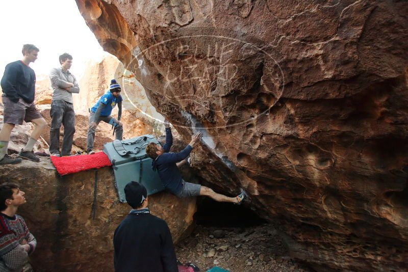 Bouldering in Hueco Tanks on 01/04/2020 with Blue Lizard Climbing and Yoga

Filename: SRM_20200104_1556170.jpg
Aperture: f/4.0
Shutter Speed: 1/250
Body: Canon EOS-1D Mark II
Lens: Canon EF 16-35mm f/2.8 L